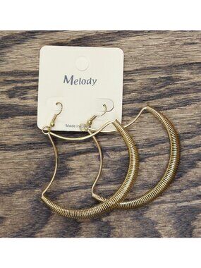 NWT Melody Womens Fashion Dangly Coiled Hoop Earrings Gold Yellow 3.75"